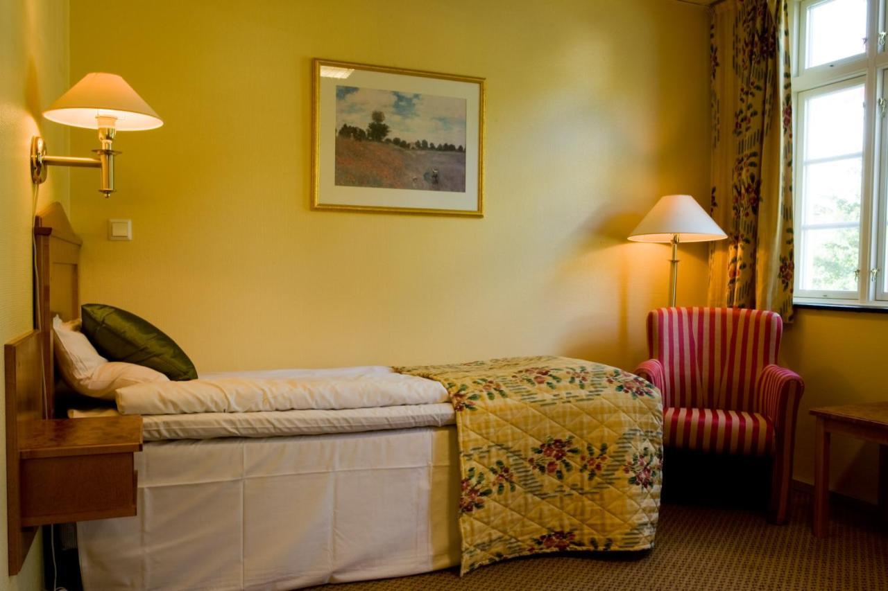 Hotel Ovre Sem Gard à Asker Extérieur photo