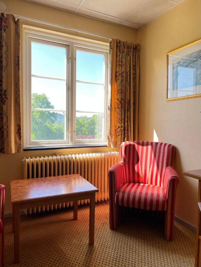 Hotel Ovre Sem Gard à Asker Extérieur photo